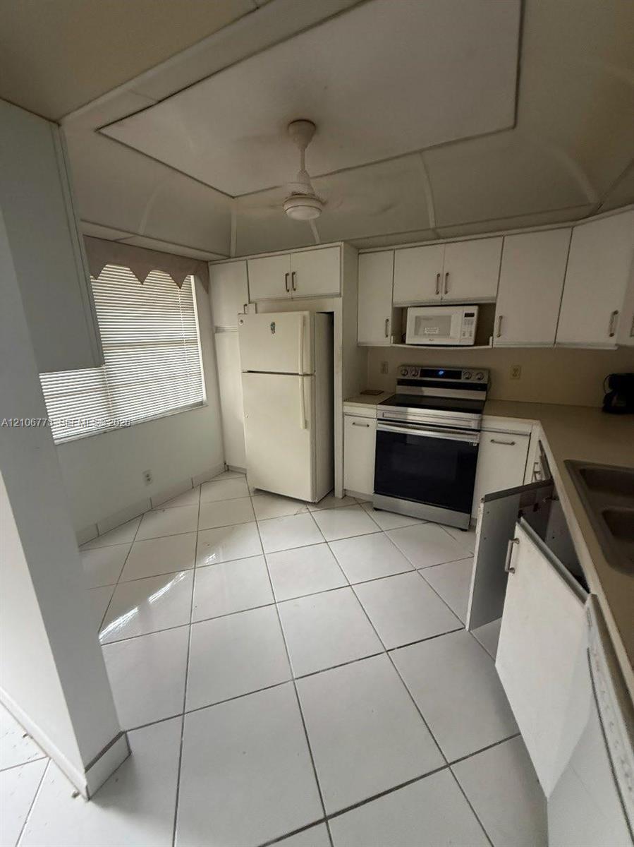 2305 Lucaya Ln # G1, Coconut Creek FL 33066