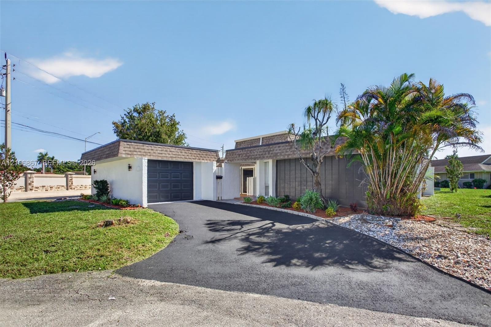 5508 Guava Cir, Tamarac FL 33319