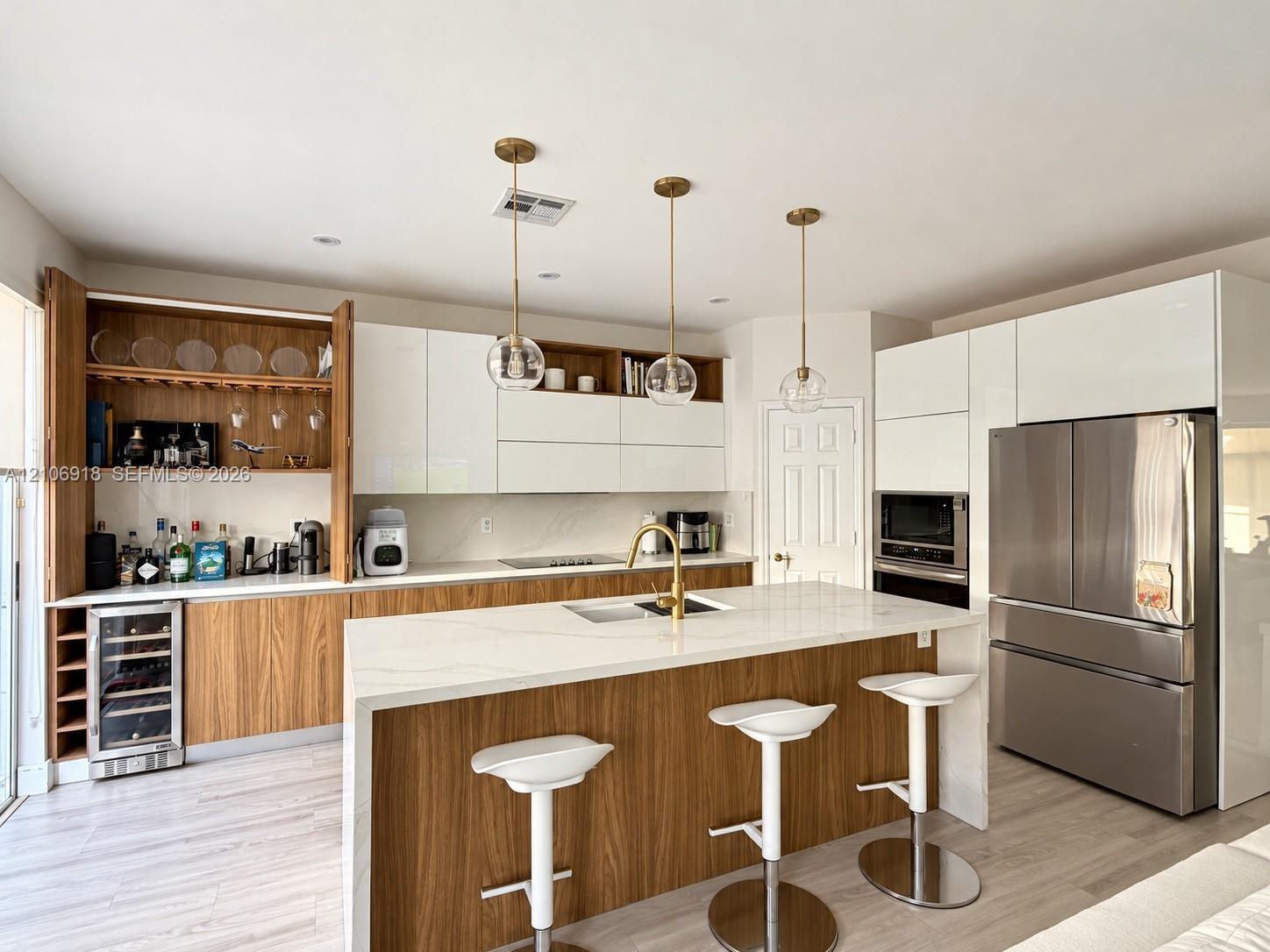 5747 NW 113th Ave, Doral FL 33178