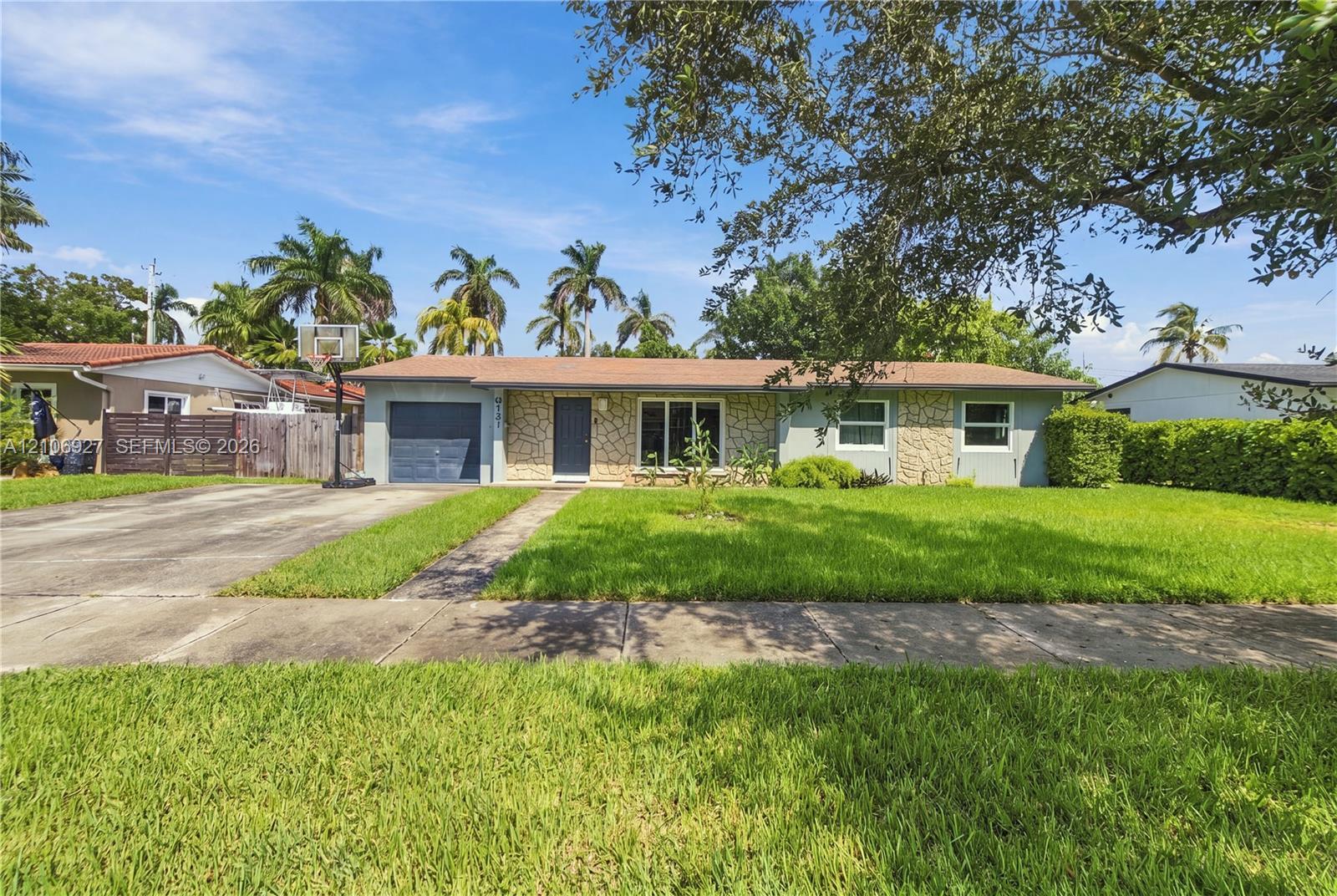 9121 SW 184th Ter, Cutler Bay FL 33157