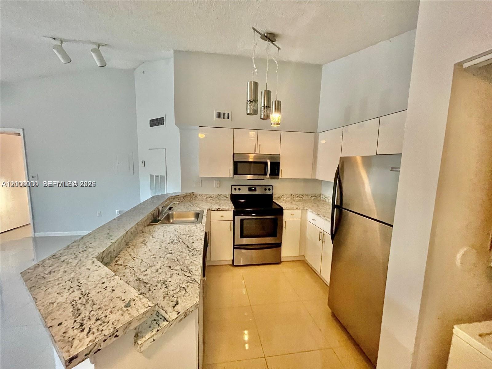 2550 SW 18th Ter # 1405, Fort Lauderdale FL 33315