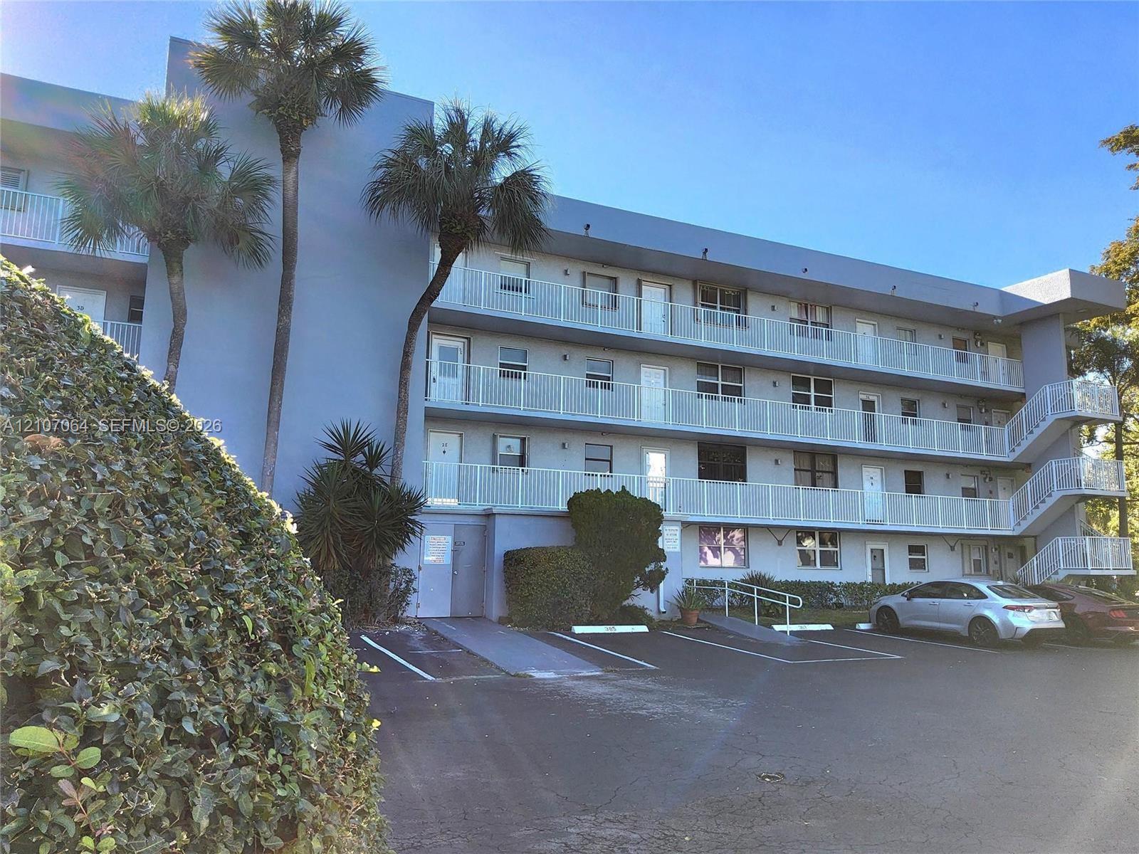119 Royal Park Dr # 3G, Oakland Park FL 33309