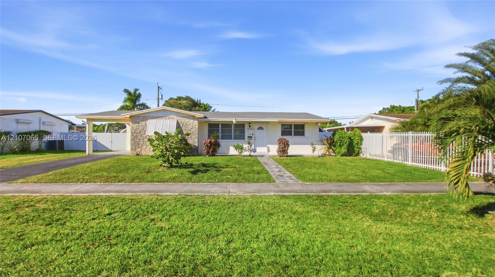 15405 SW 298th Ter, Homestead FL 33033