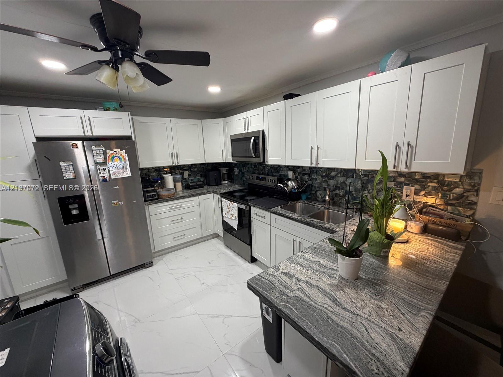 5621 Hope St # A, Hollywood FL 33021