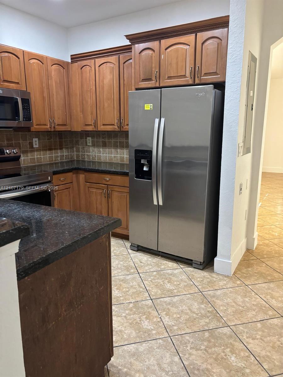 21221 NW 14th Pl # 23, Miami Gardens FL 33169