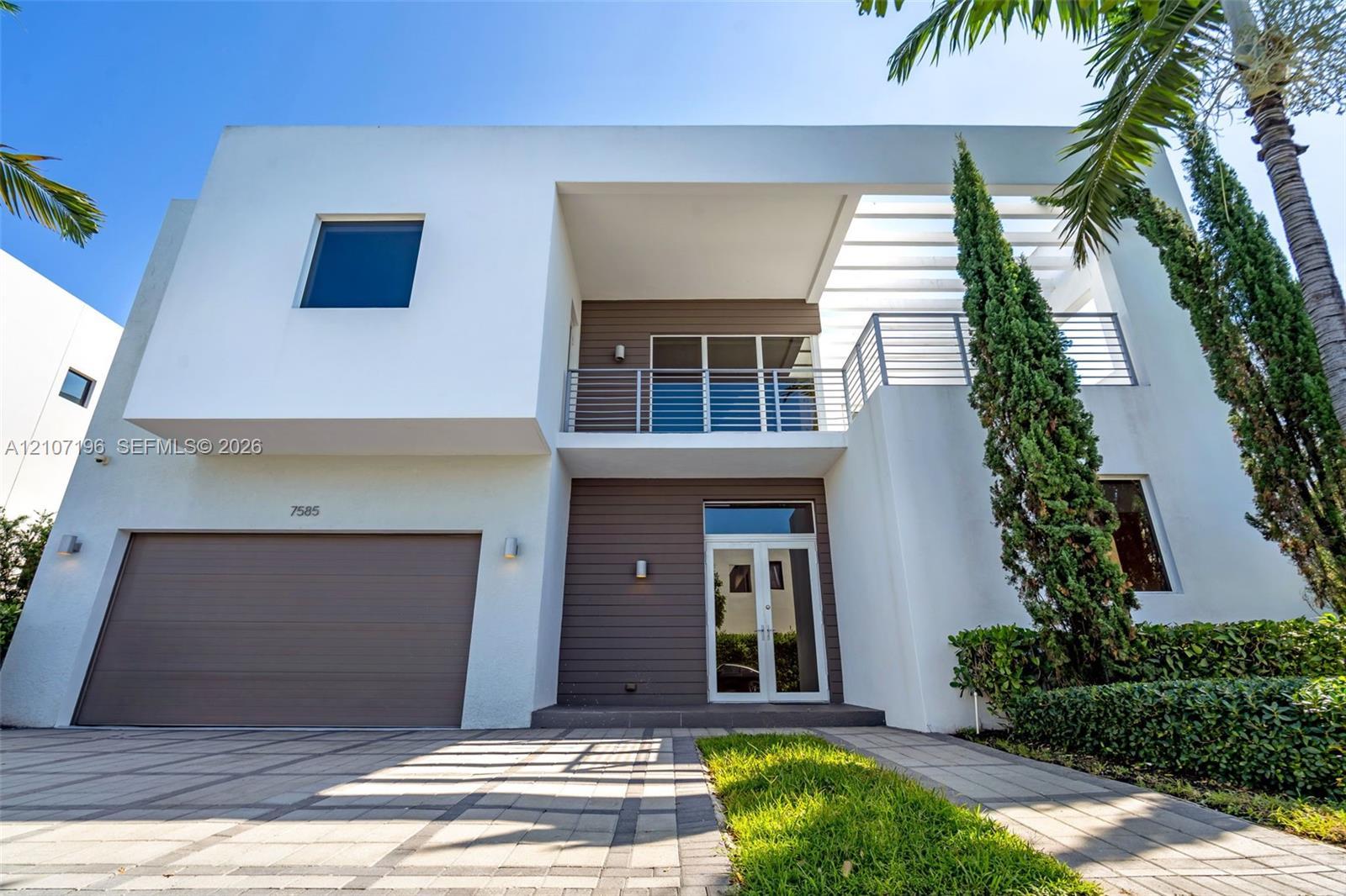 7585 NW 100th Ave # 7585, Doral FL 33178