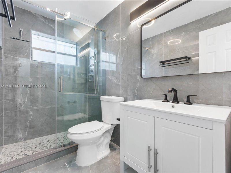 812 NW 55th Ter # 812, Miami FL 33127