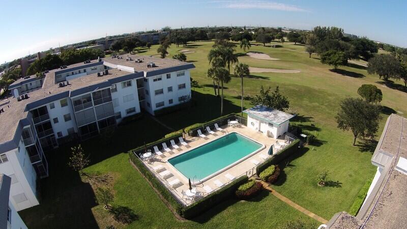 5401 NW 2nd Avenue Apt 329, Boca Raton FL 33487