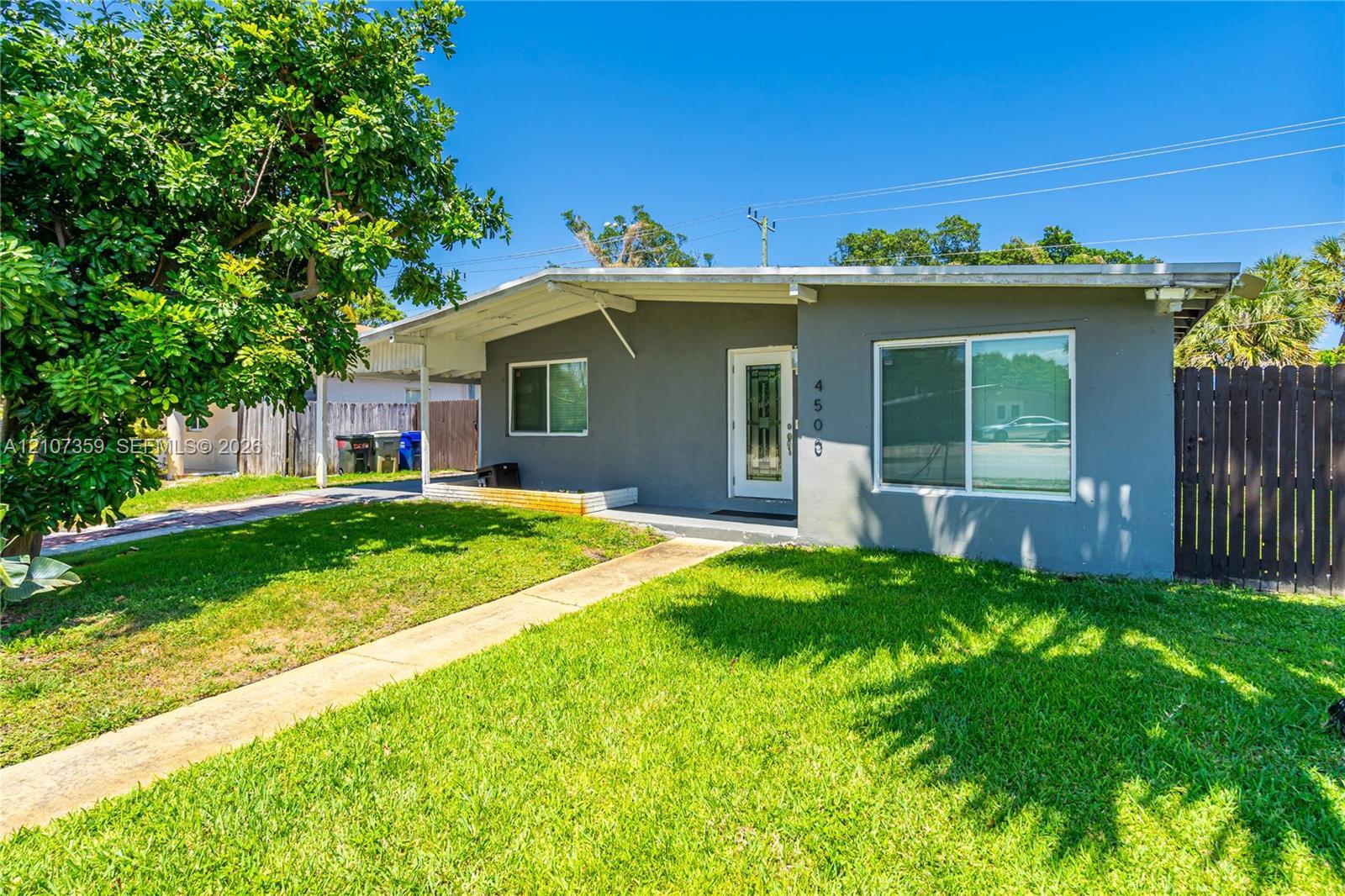 4500 NE 18th Ave, Pompano Beach FL 33064