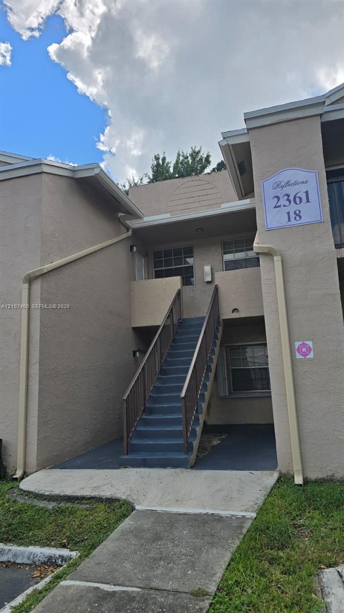 2361 NW 96th Ter # 18H, Pembroke Pines FL 33024