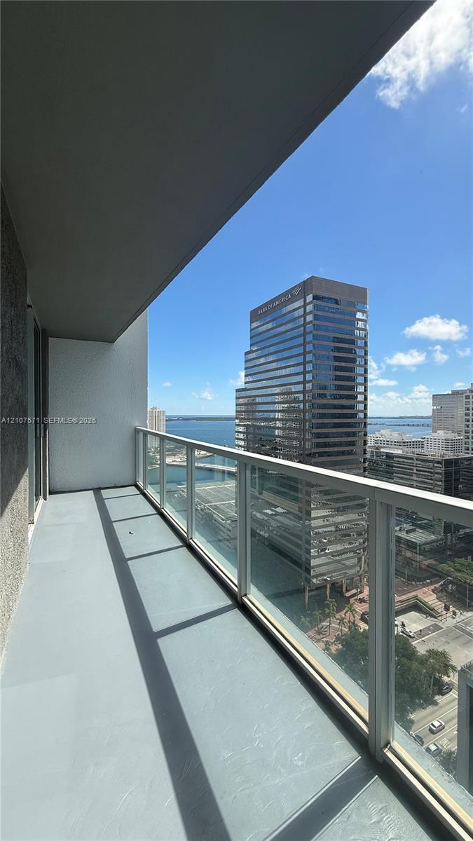 500 Brickell Ave # 2808, Miami FL 33131