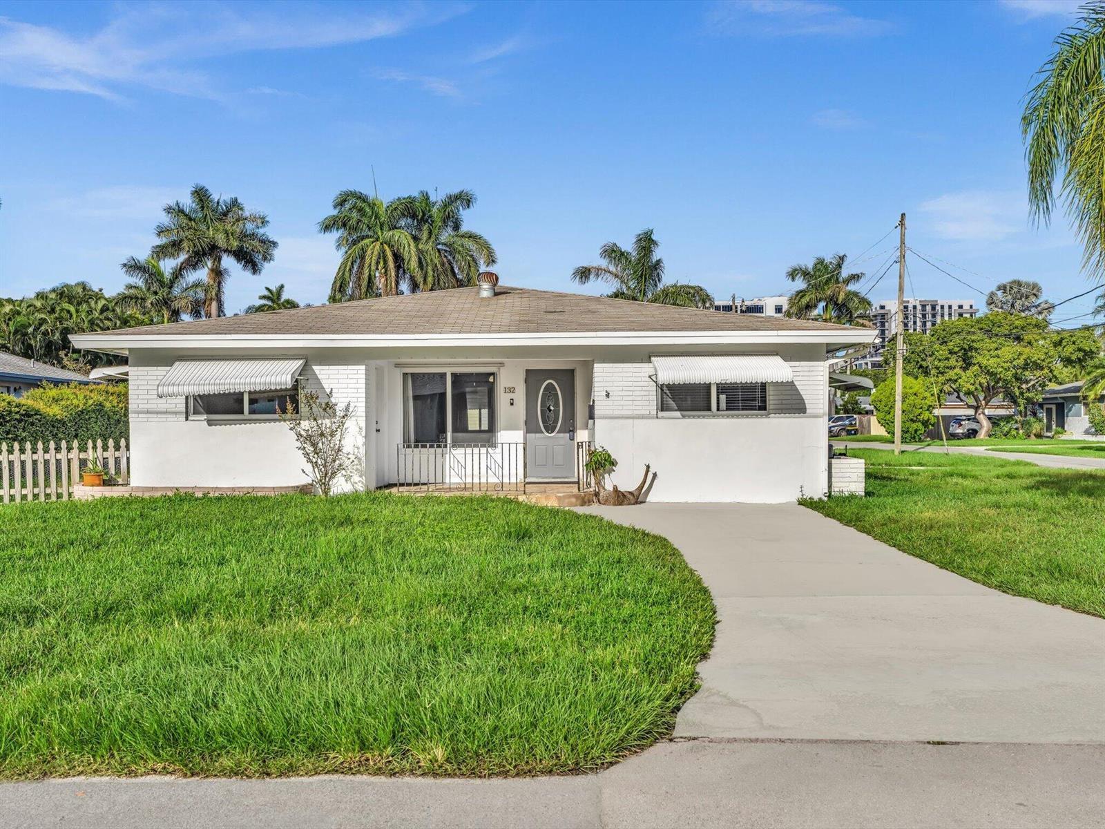 132 SE 2ND Court, Dania Beach FL 33004
