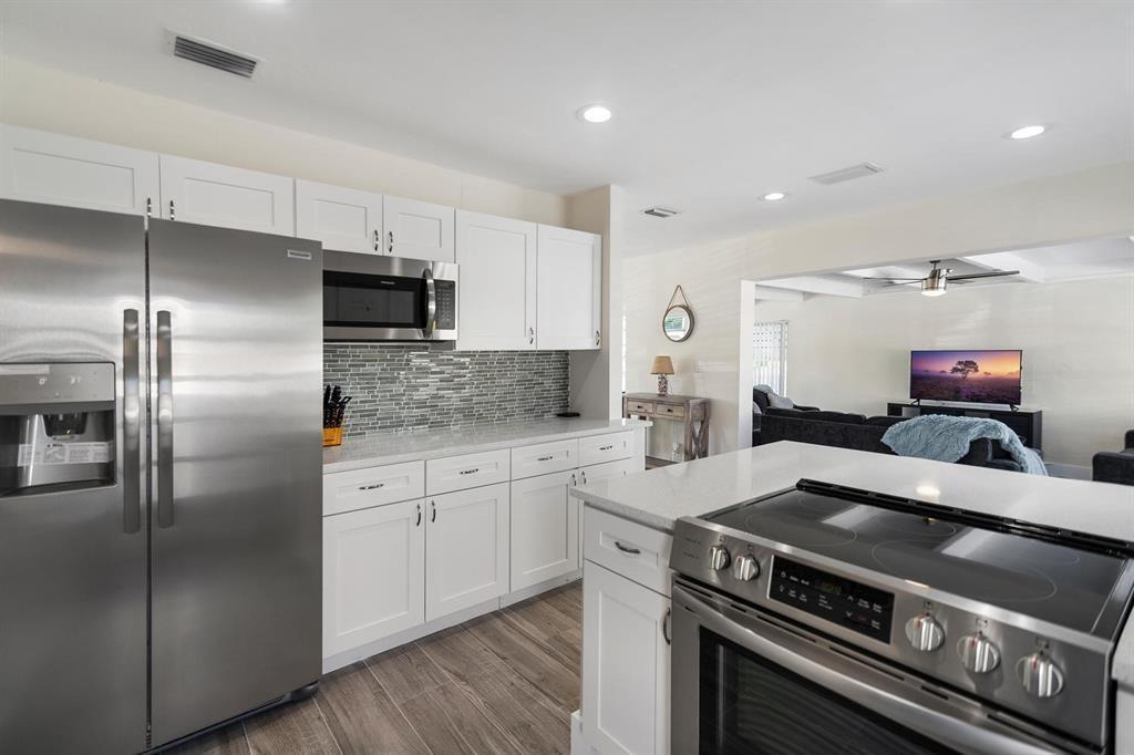 2501 NE 12TH Street, Pompano Beach FL 33062