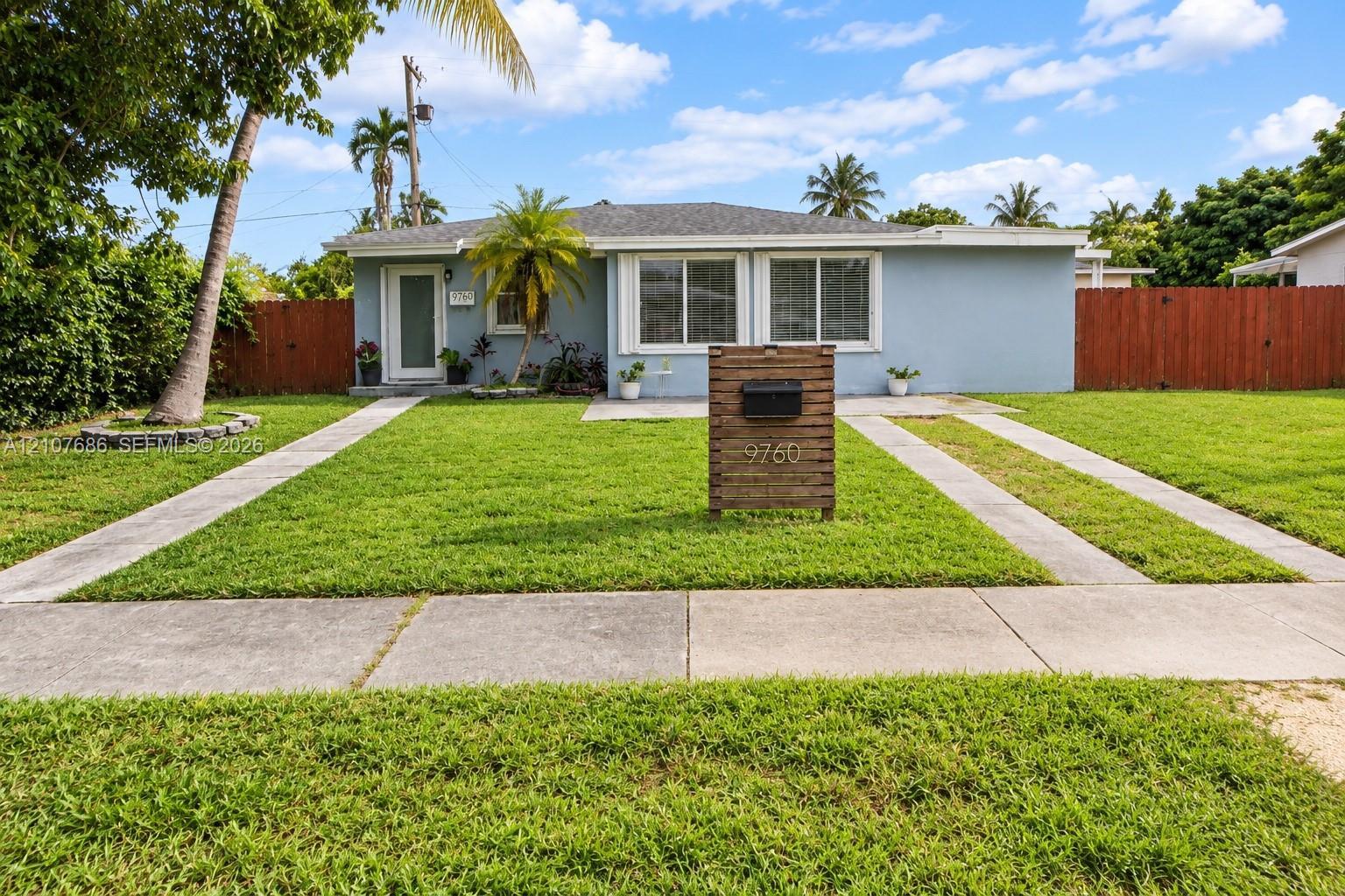 9760 Jamaica Dr, Cutler Bay FL 33189