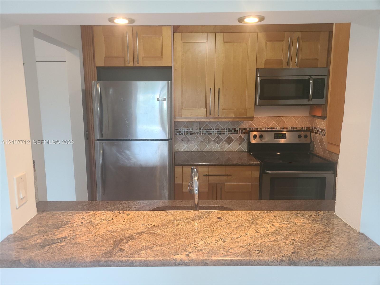 9405 W Flagler St # D308, Miami FL 33174