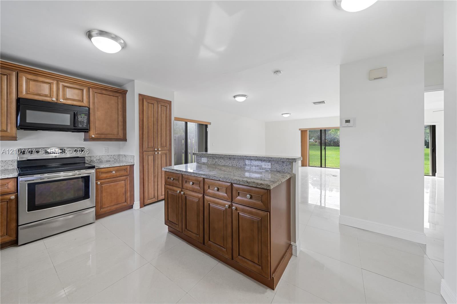 11000 SW 112th Ave # 11000, Miami FL 33176