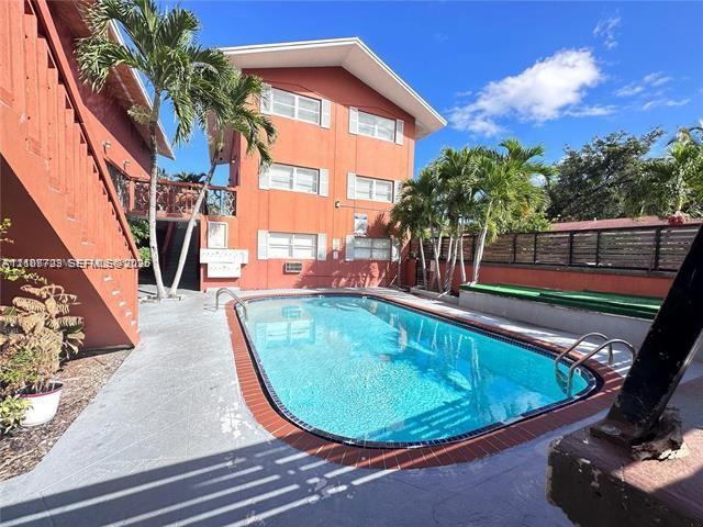 421 NE 68th St # 12, Miami FL 33138