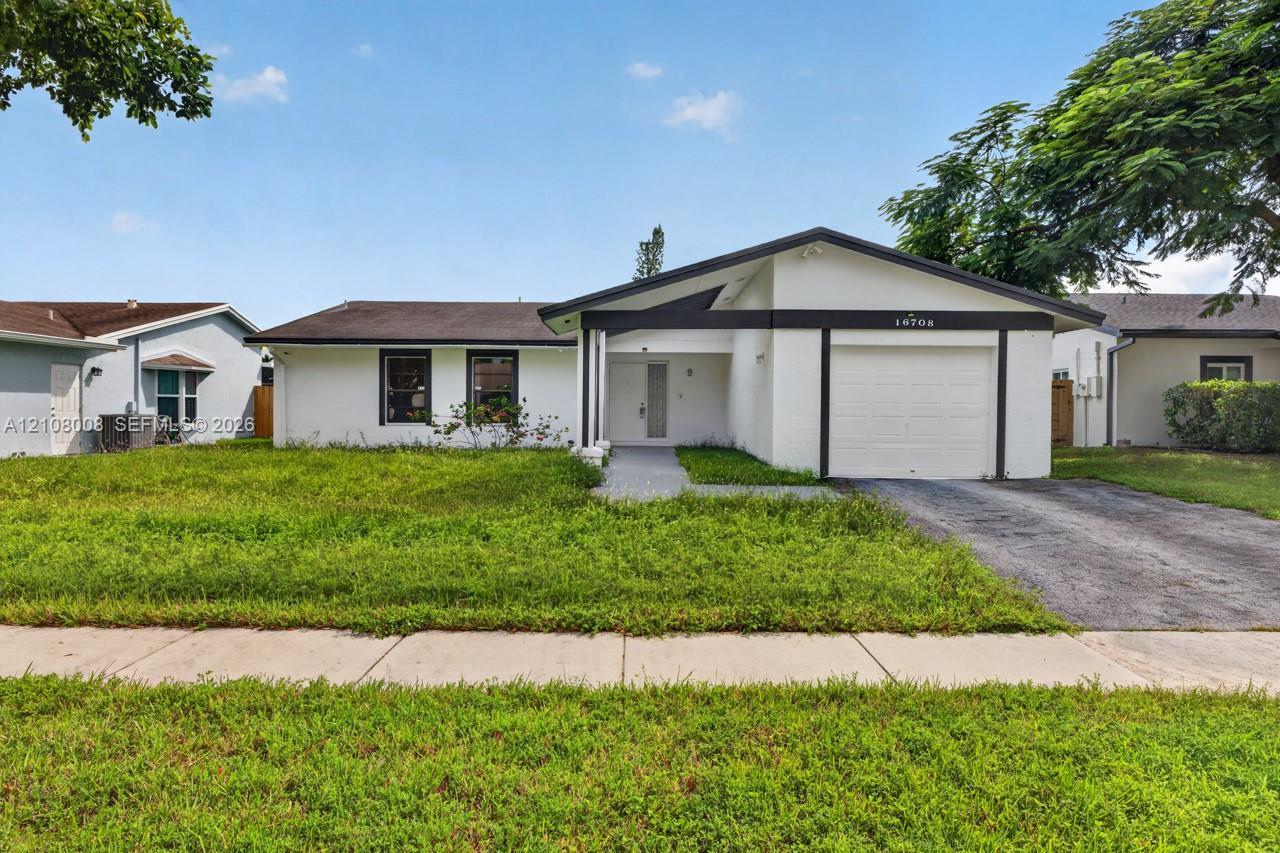 16708 SW 5th Way, Weston FL 33326