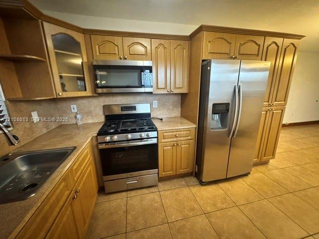 1281 W 29th St # 18, Hialeah FL 33012