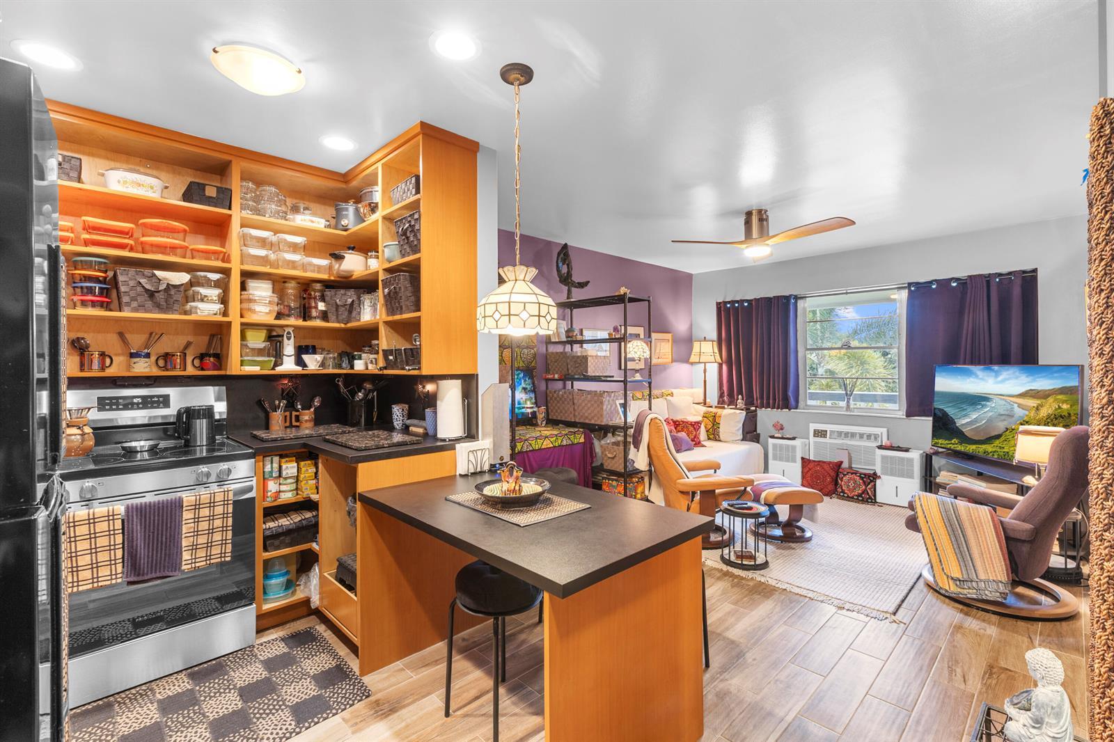 66 Lyndhurst C, Deerfield Beach FL 33442