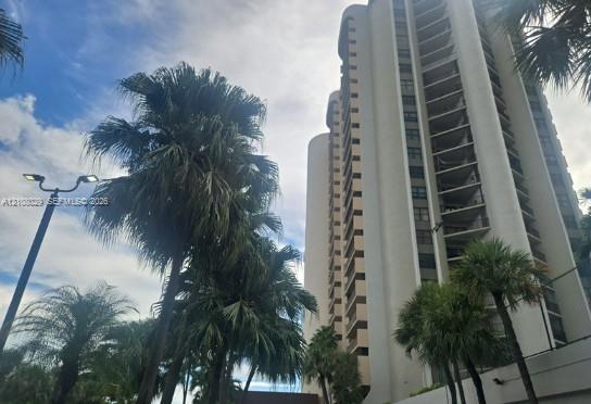 1800 NE 114th St # 2207, Miami FL 33181
