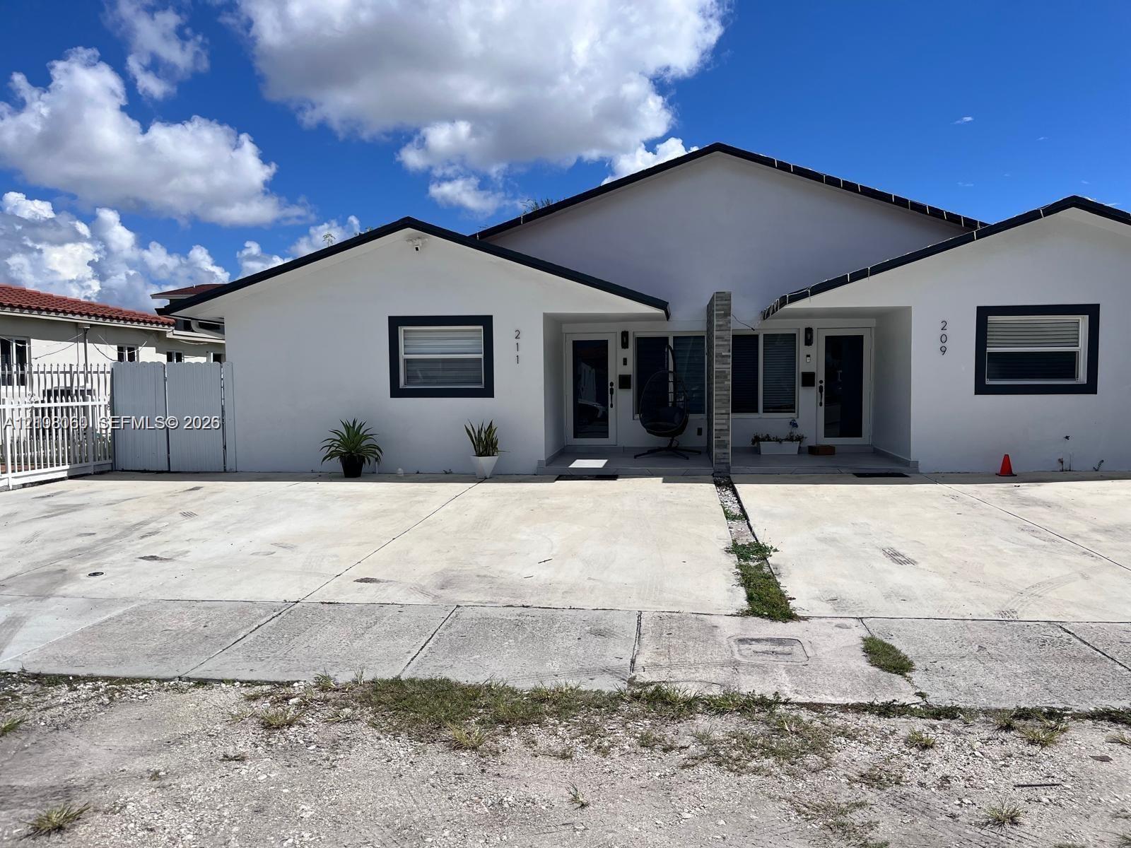 209 NW 46th Ave # 209, Miami FL 33126