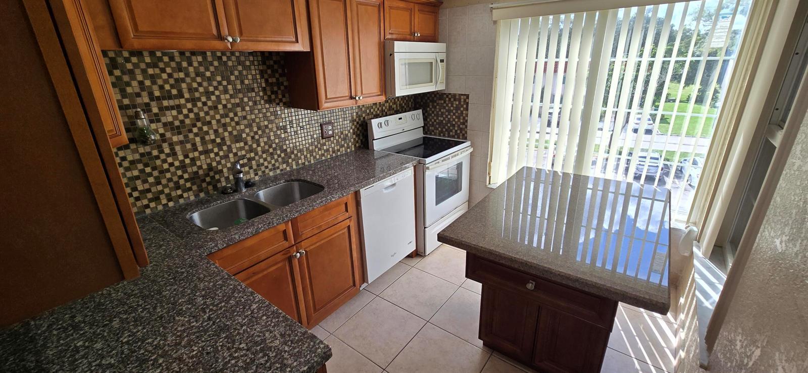 4154 Inverrary Drive # 302, Lauderhill FL 33319