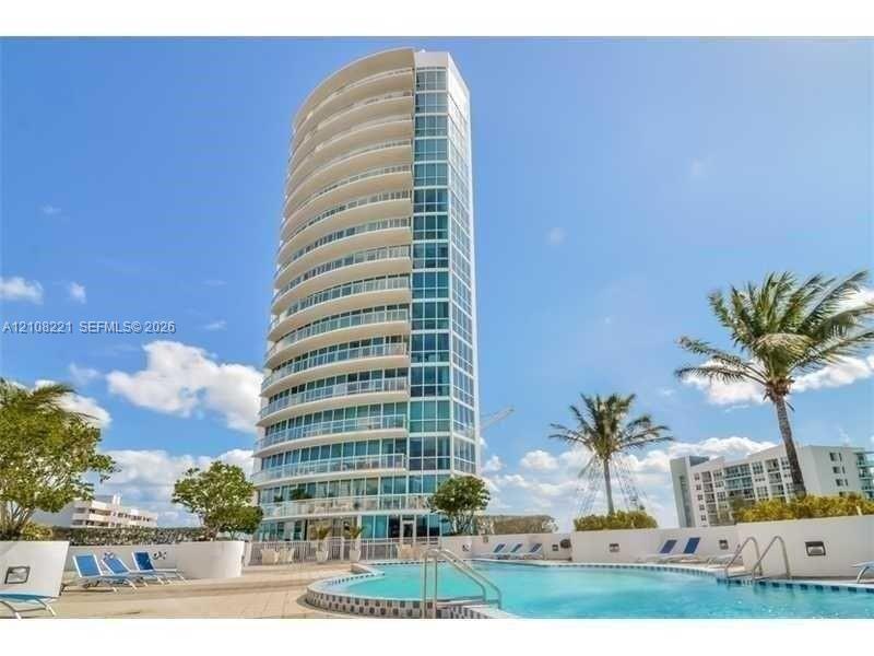 480 NE 30th St # 1005, Miami FL 33137