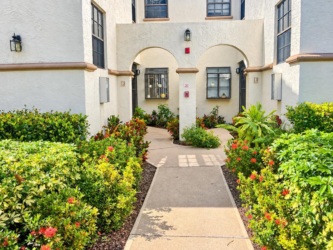5253 BRISATA Circle # F, Boynton Beach FL 33437
