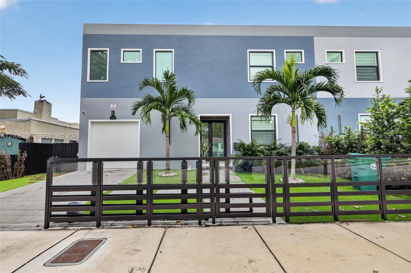 Miami, FL