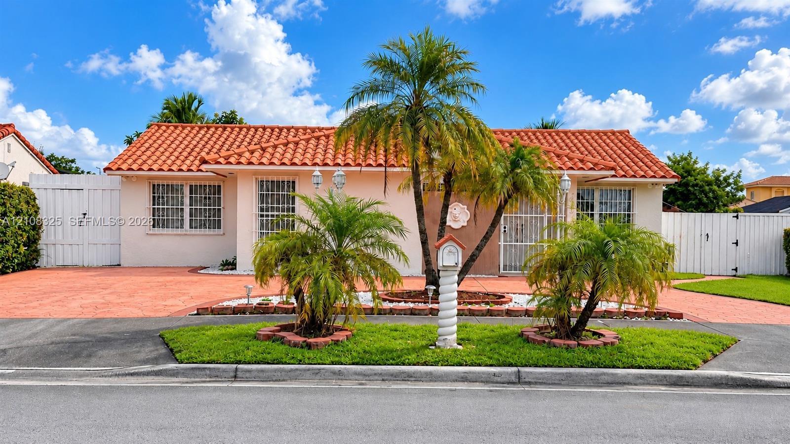 7931 W 6th Ave, Hialeah FL 33014