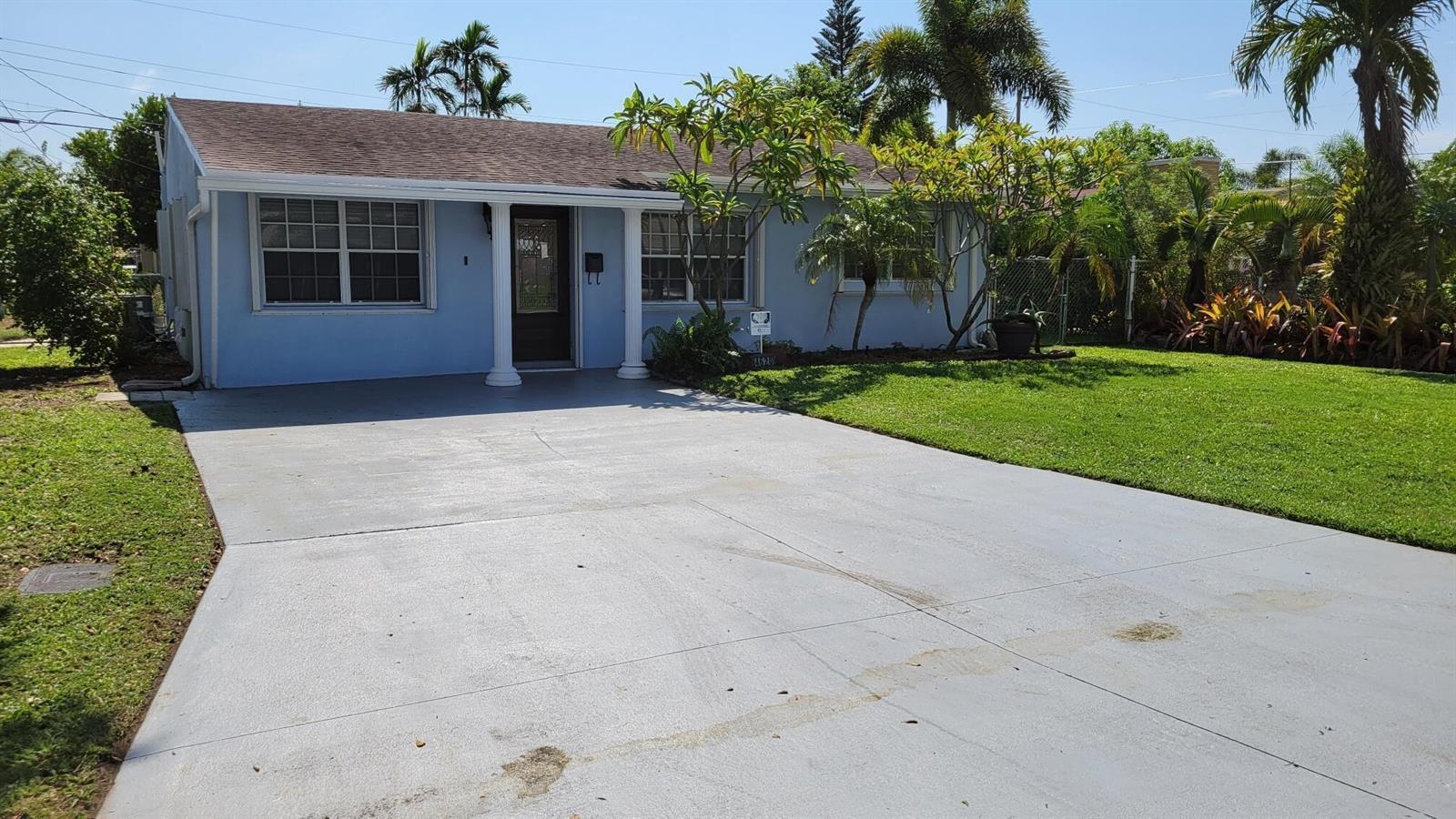 4620 NE 2nd Terrace, Oakland Park FL 33334