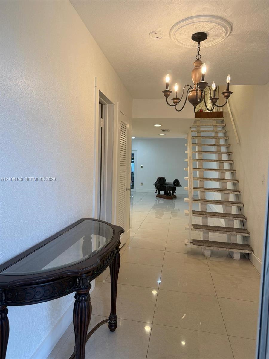 1798 W 75th St # 1798, Hialeah FL 33014