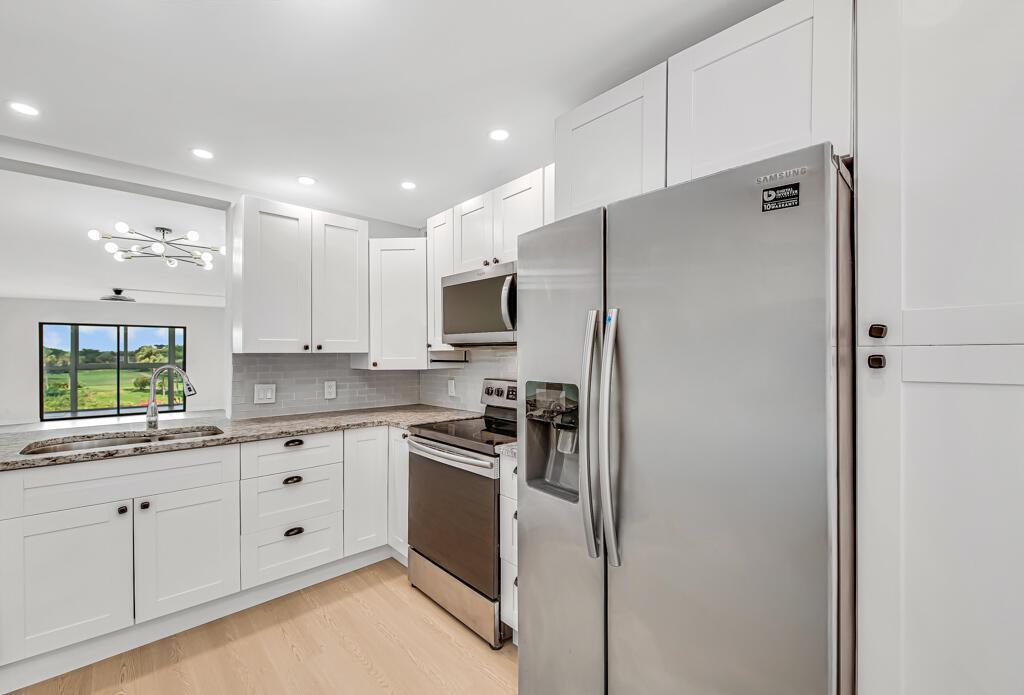 4402 MARTINIQUE # D4, Coconut Creek FL 33066