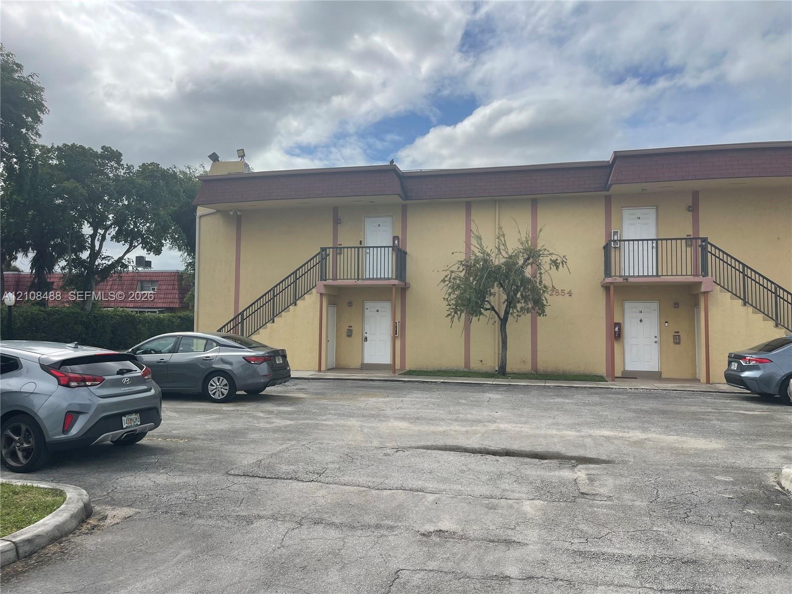 2854 NW 55th Ave # 1B, Lauderhill FL 33313