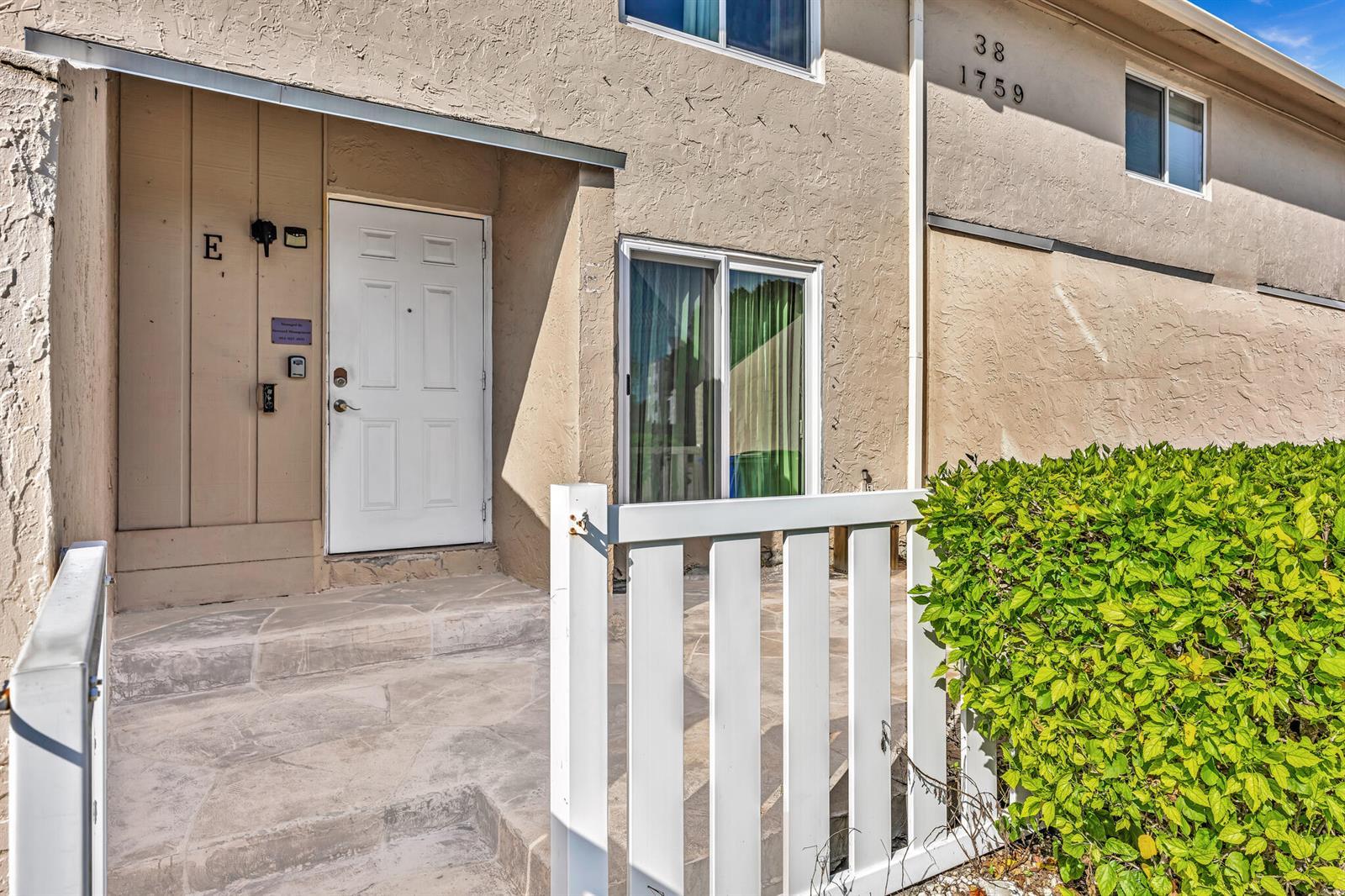 1759 NW 80TH Avenue, Margate FL 33063