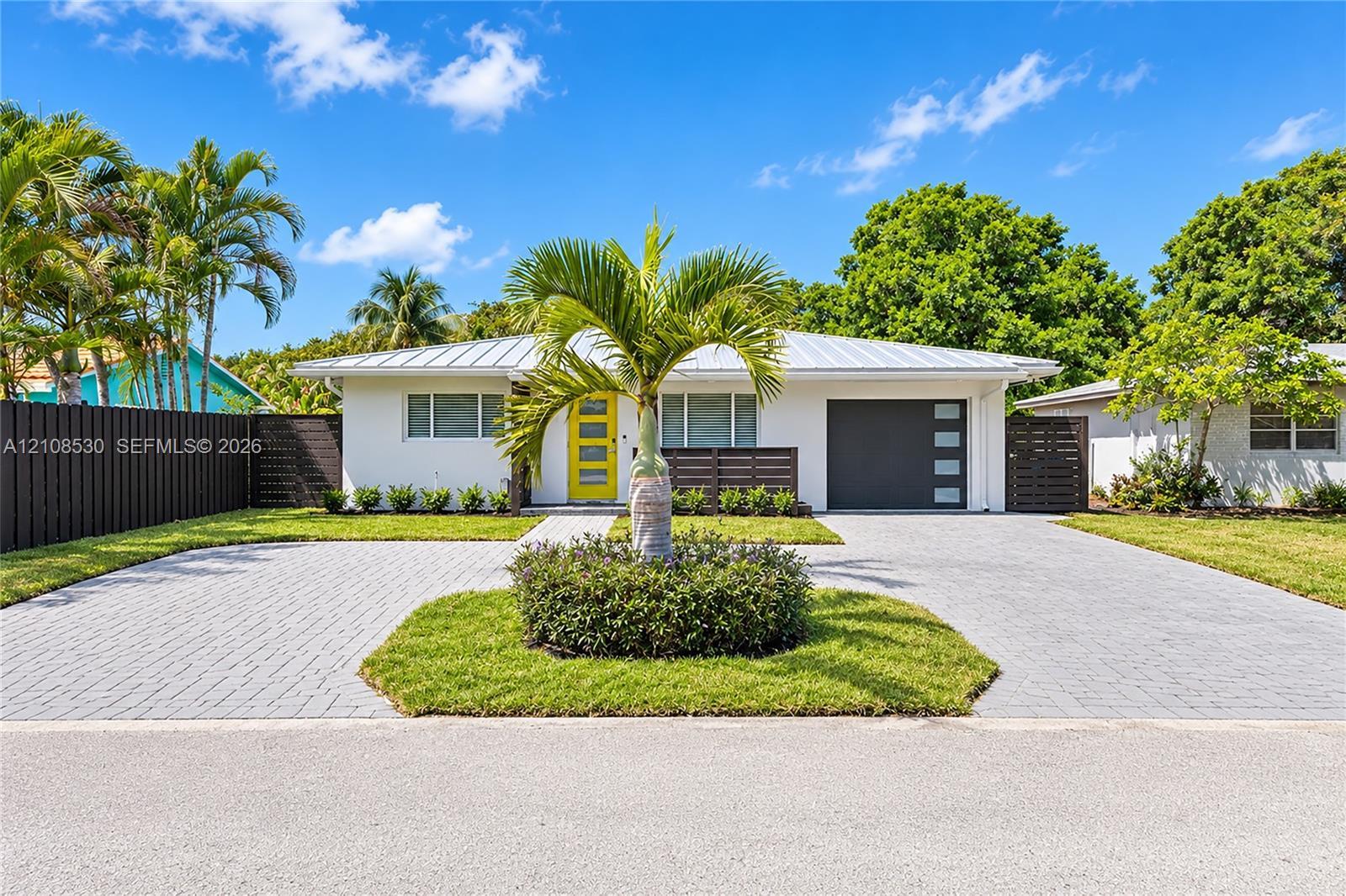 3530 NE 13th Ave, Oakland Park FL 33334
