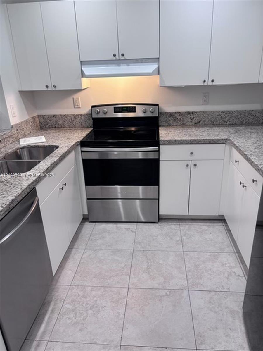 710 E 9th St # 216, Hialeah FL 33010