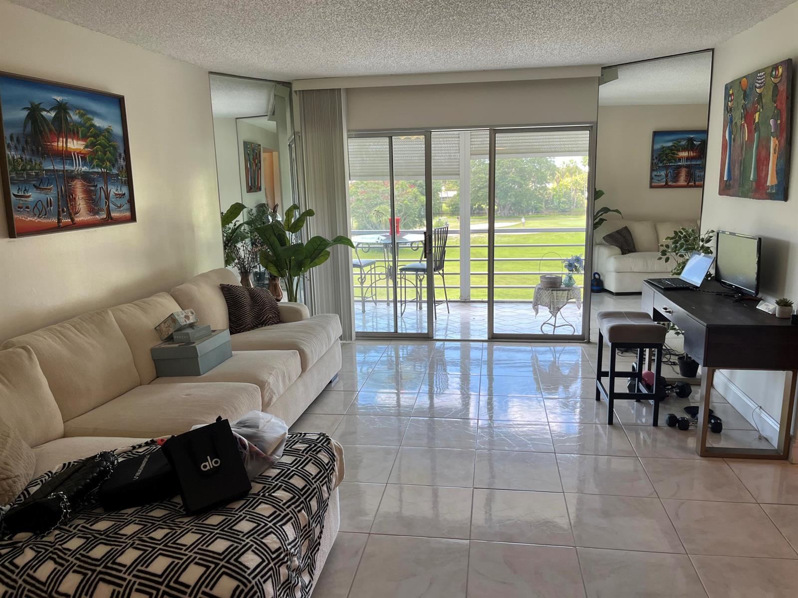 3871 VIA POINCIANA # 402, Lake Worth FL 33467