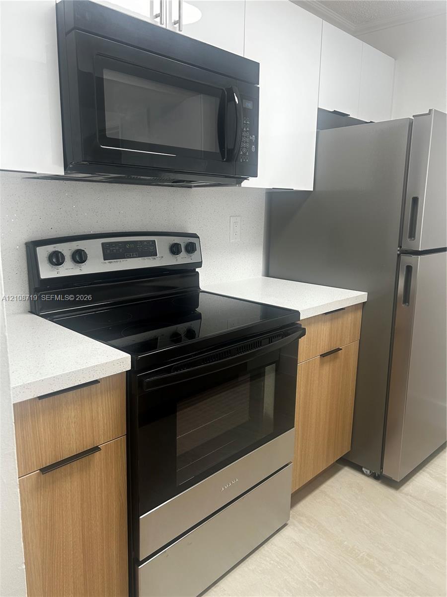 7035 NW 186th St # D309, Hialeah FL 33015