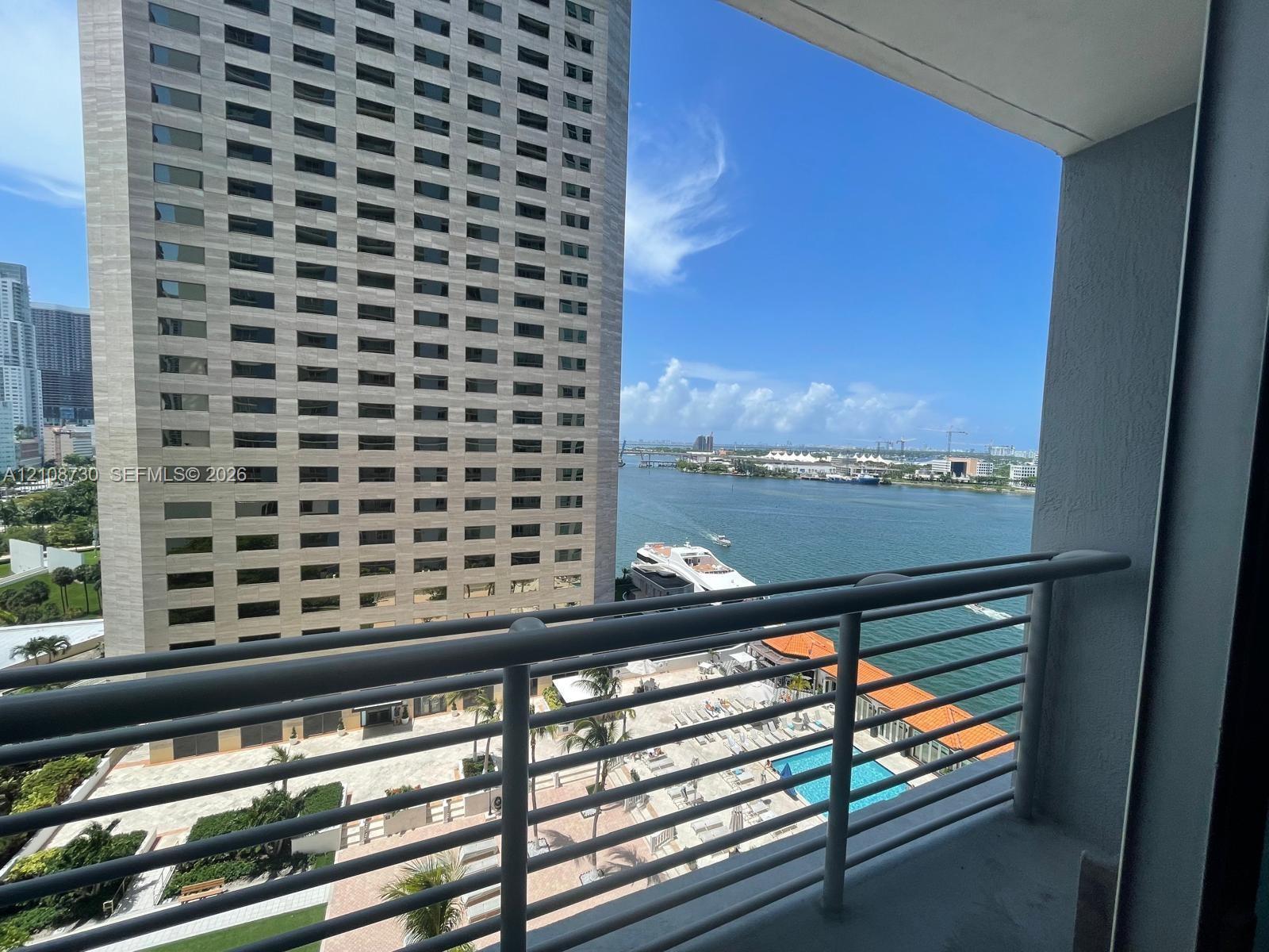 Miami, FL